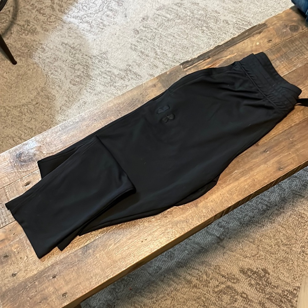 UnderArmour Medium Mens Fitted Joggers wick-away material